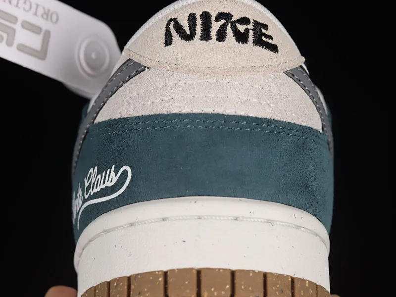 All categories Nk SB Dunk series Nk SB Dunk Low low-top sneakers Nk SB Dunk Low "85" gray green double hook SB low-top sports and leisure sneakers DO9457-110
